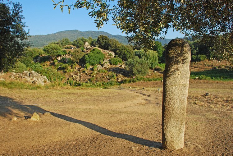 Filitosa - Menhir