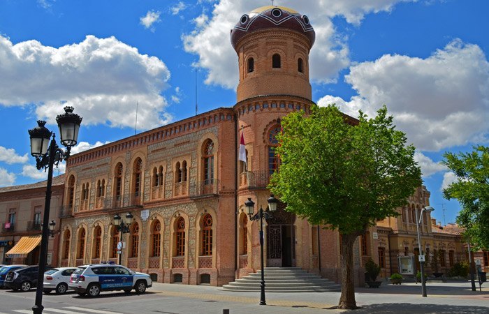Ayuntamiento de Mora