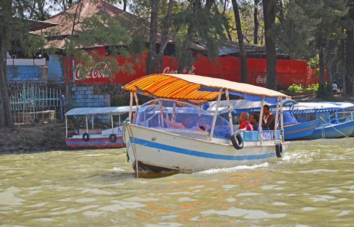 Barco de paseo