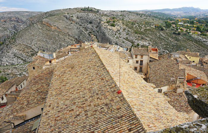 Iglesia y Covetes del Moros desde el Campanario