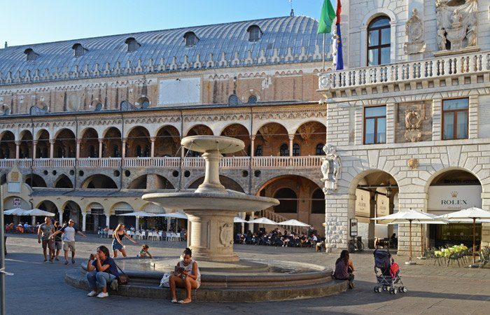 Piazza delle Erbe