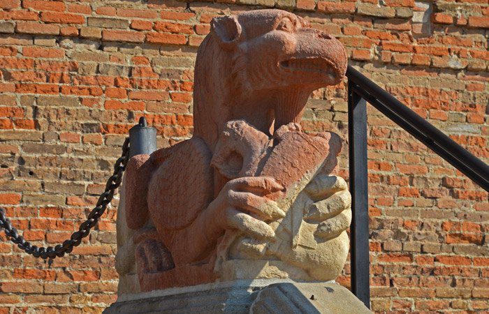 Detalle de la fachada