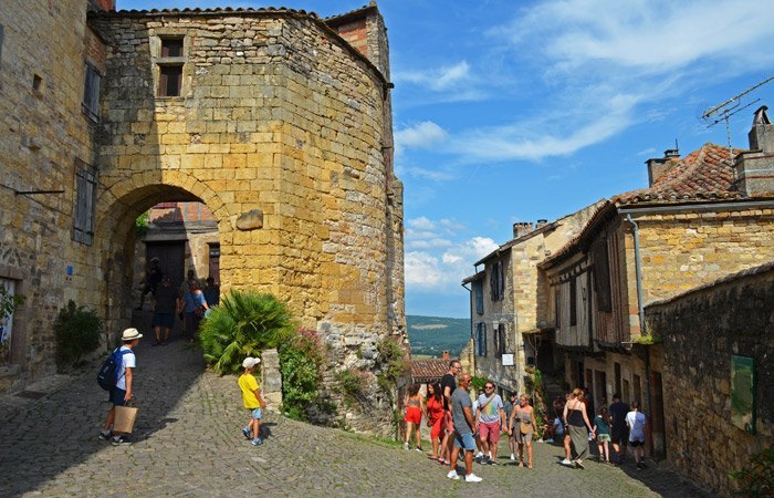Porte de Rous