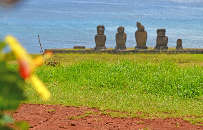 Los 5 moai de Ahu Vai Ure (Ahu Tahai))